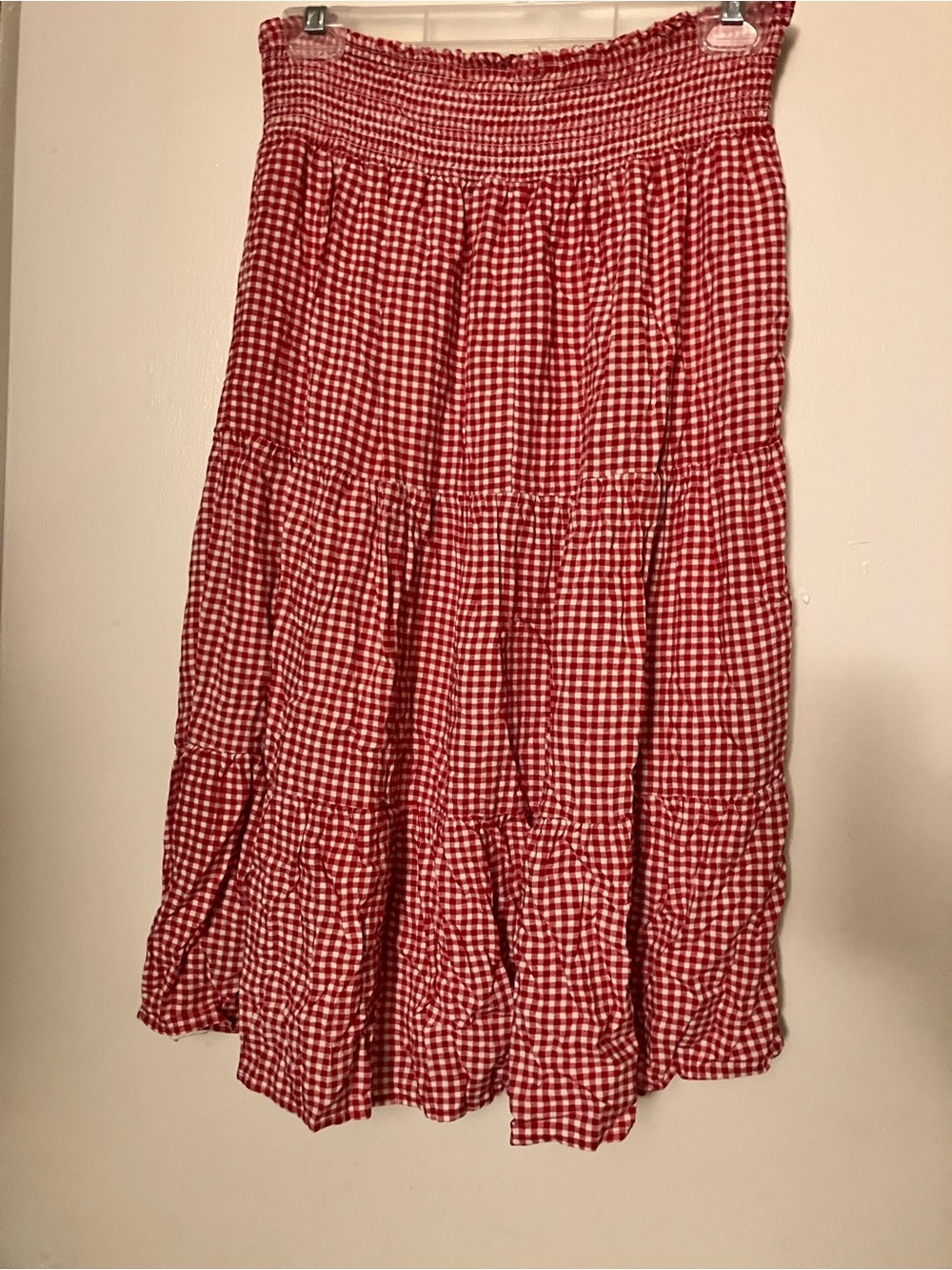 Gingham midi skirt medium red and white checkered
